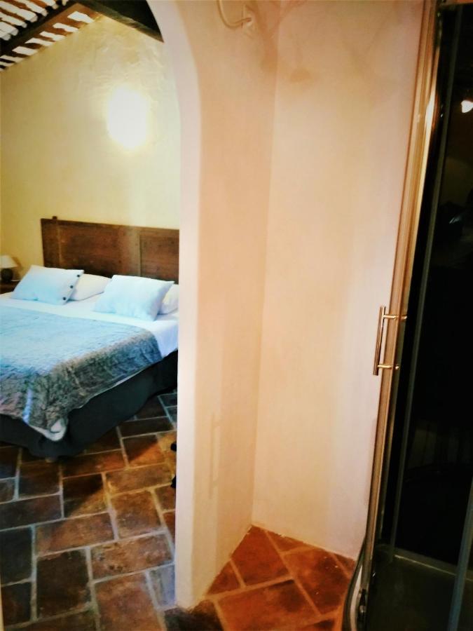 Chambre D'Hotes Face Au Lavoir Méthamis Eksteriør billede